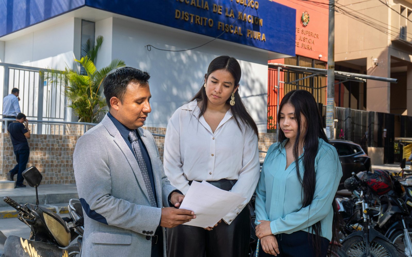 Ley dejen de fregar, queja acoso telefónico Colombia, reportar casa de cobranza, Ley 2300 de 2023, Superintendencia de Industria y Comerc